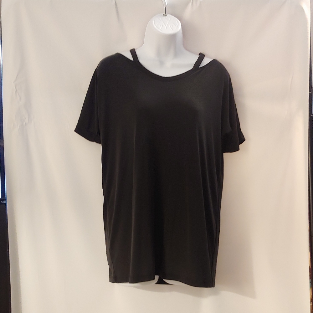 Women's Mod On Trend Black Shirt, S